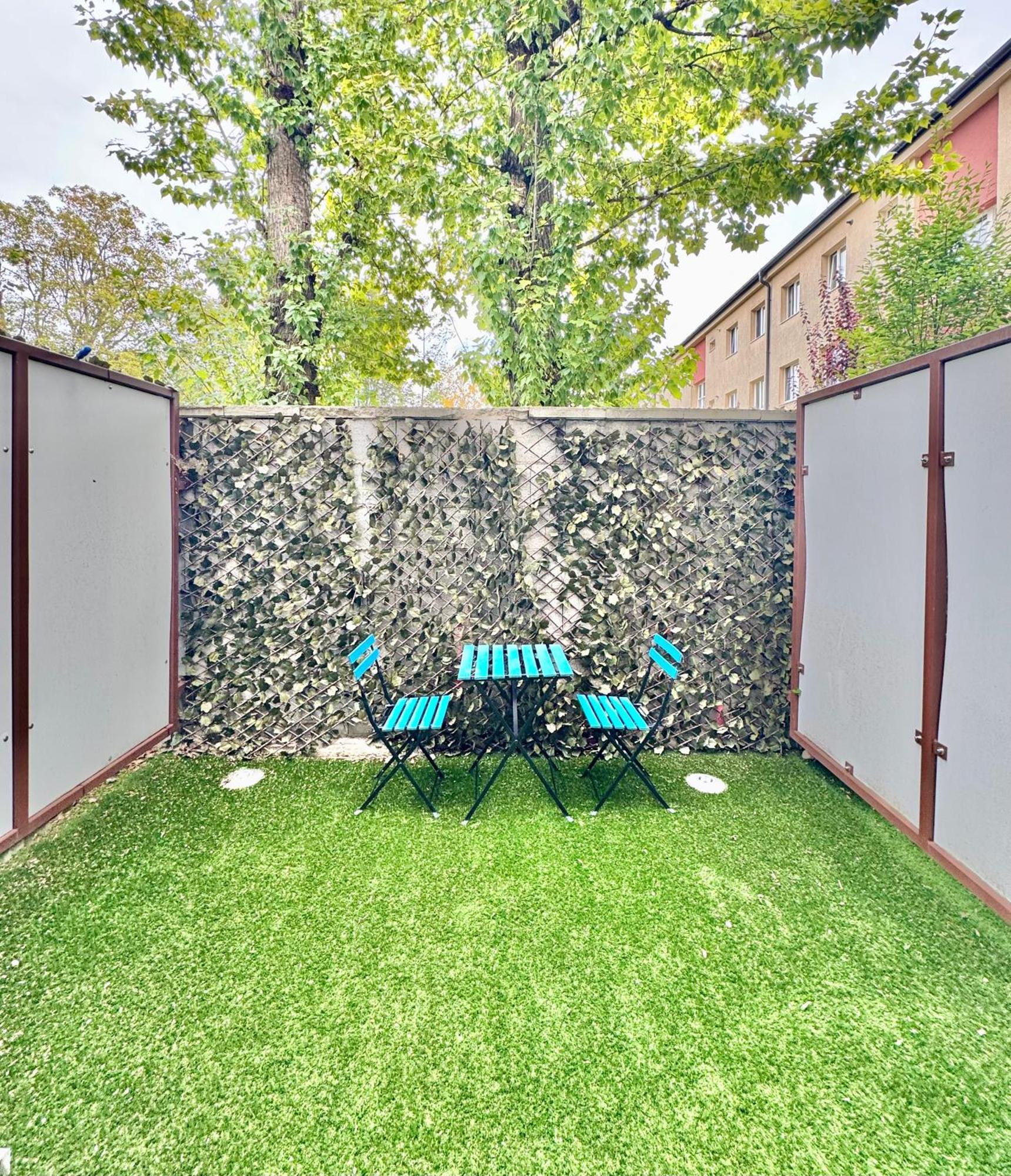 Moeblierte Mit Terrasse Vienne